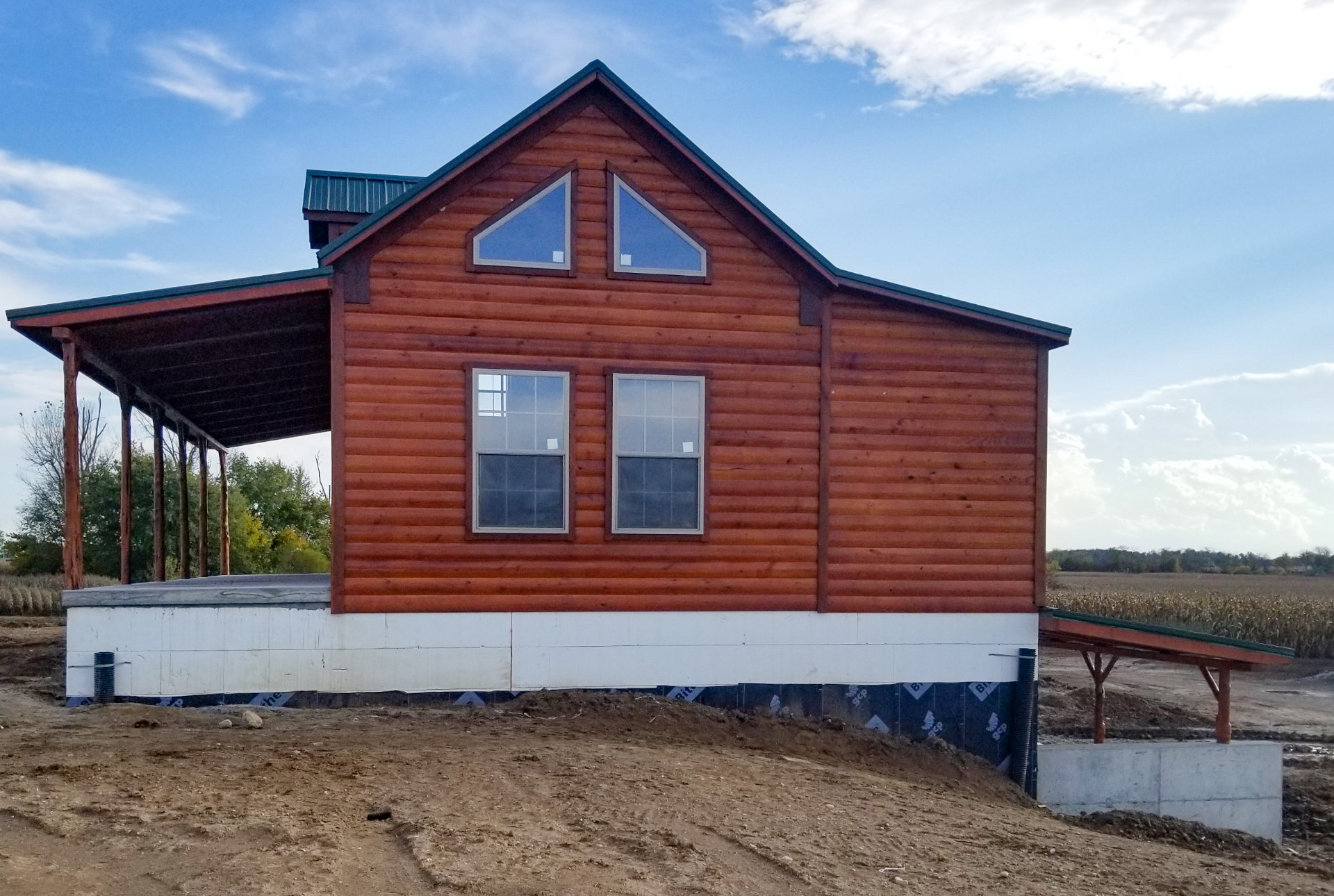 Side view of 2 story cabin
