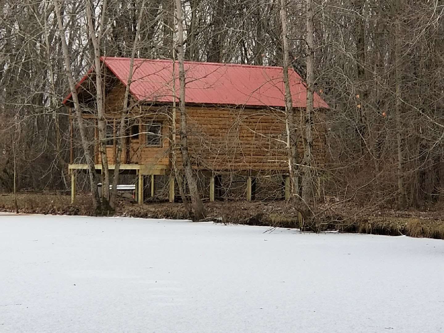 Cabin at Lake